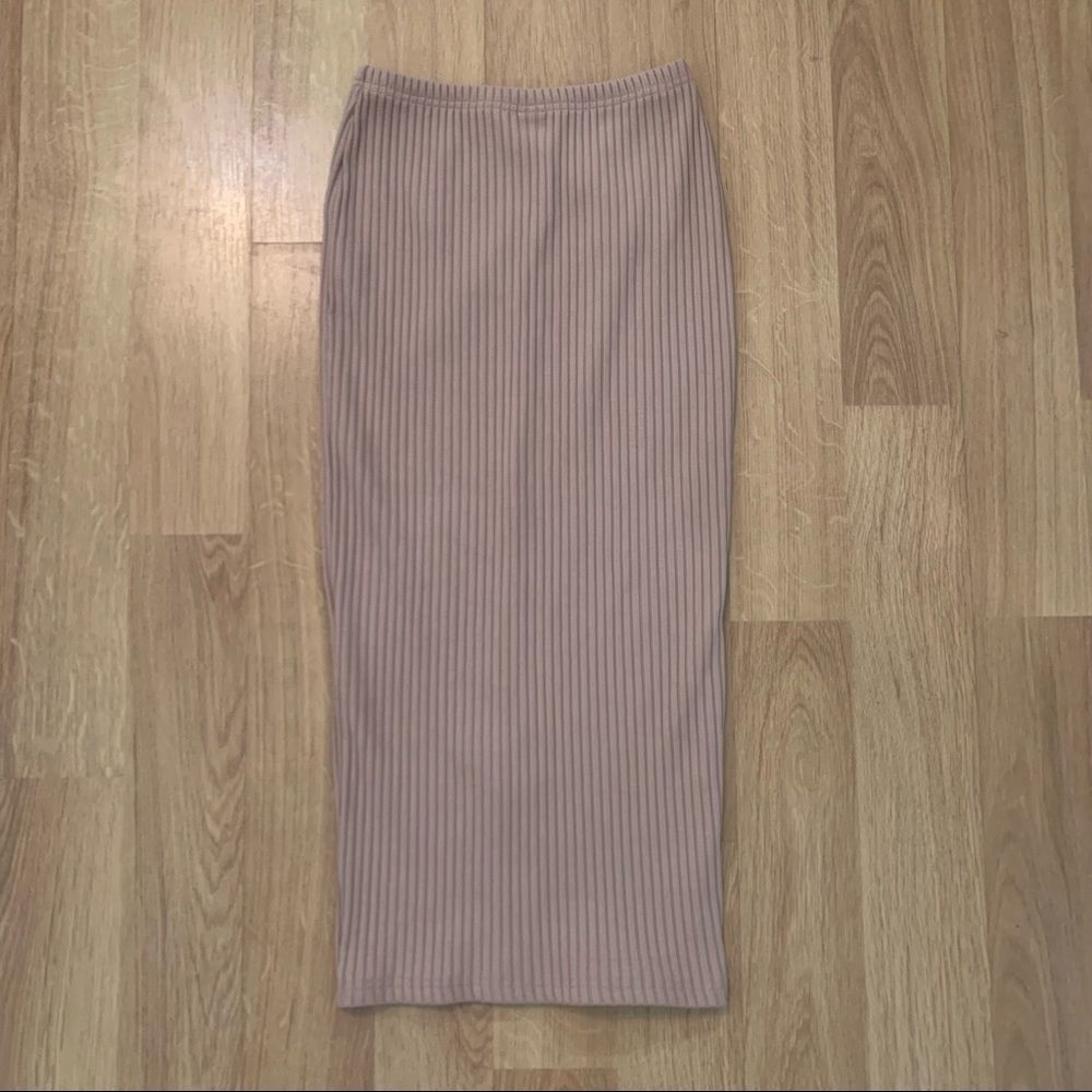 Nude pencil body con skirt #59